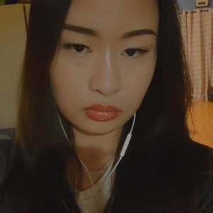 Meet your Posher, Carly